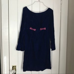Vintage 1960’s blue velvet mini dress.
